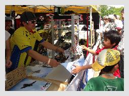 �o�[�x�L���[