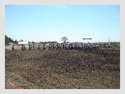 �S���{���g�N���X